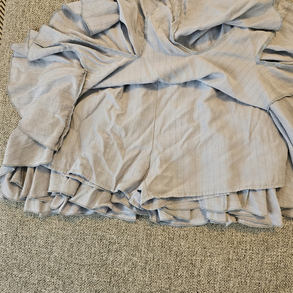 The Impeccable Pig Skort Sz S Flouce Detail & Drawstring Chambray Blue Stripped - Picture 12 of 14